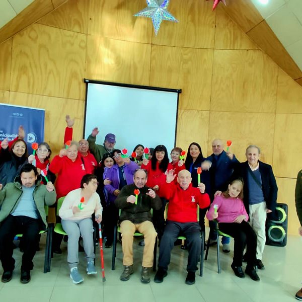 LA ILUSTRE MUNICIPALIDAD CONMEMORA EL DIA MUNDIAL DEL PARKINSON